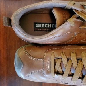 Skechers tan leather shoes men's 9.5
